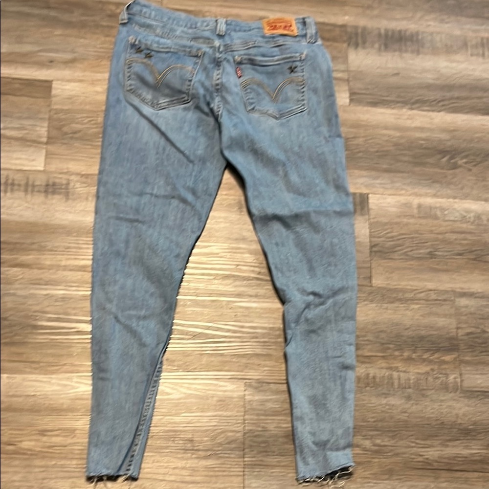 Levi's Blue Skinny Jeans with Star and Heart Details - Picture 3 of 5